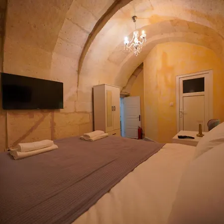 My Cave * غوريمِيه
